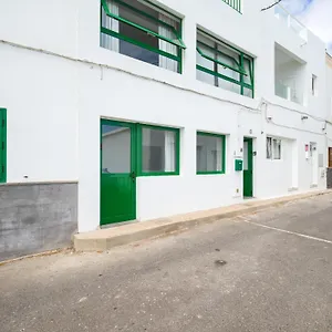 https://casa-punta-mujeres.in-canary-islands.com