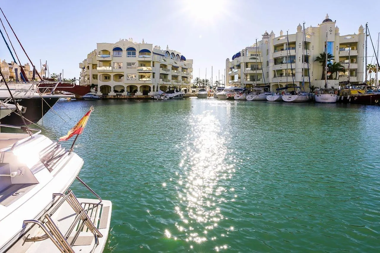 Apartamento Sweet Home In Puerto Marina Benalmádena España